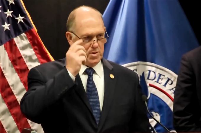 White House Border Czar Tom Homan sharply rebuked Democratic critics of the Trump administration’s mass deportation operations in a heated press appearance that quickly went viral.