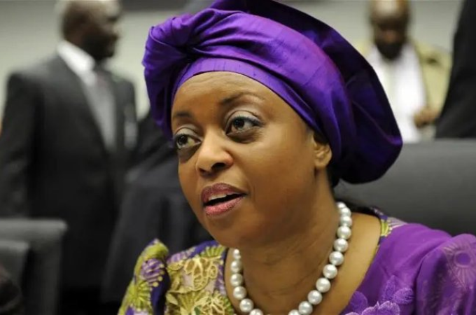 British prosecutors have opened their case against former Nigerian Petroleum Minister Diezani Alison‑Madueke, alleging she accepted a stream of bribes that funded a “life of luxury” while she was in office between 2010 and 2015.