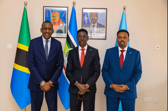 Somalia has taken a concrete step toward deeper integration into the East African Community (EAC) with official authorization to begin printing and issuing the regional EAC e-passport. The approval, confirmed on February 17, 2026, enables Somali citizens to soon use the shared biometric travel document already adopted by other EAC member states