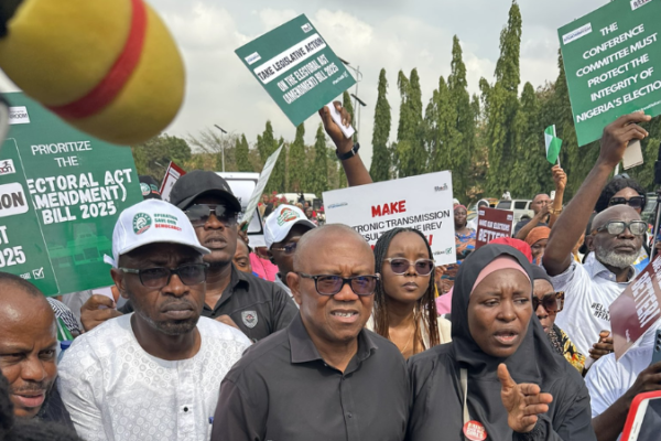 Peter Obi joins Occupy National Assembly protest in Abuja demanding mandatory real-time electronic transmission of election results. Says Senate must prevent 2023-style glitches. #OccupyNASS #ElectoralAct